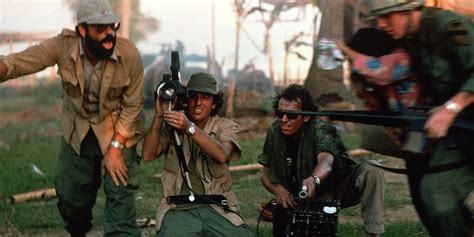 Apocalypse Now! A Visceral Journey Through War-Torn Vietnam and Into the Heart of Darkness!