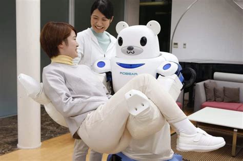 みんなの介護 cm 〜未来の介護はロボットが担うのか？〜