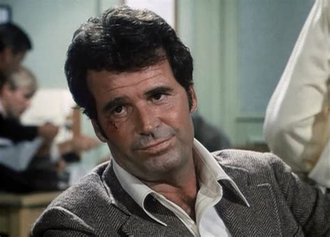  The Rockford Files :  A Grizzled Detective With a Sharp Wit Navigates the Gritty Underbelly of 1970s Los Angeles!